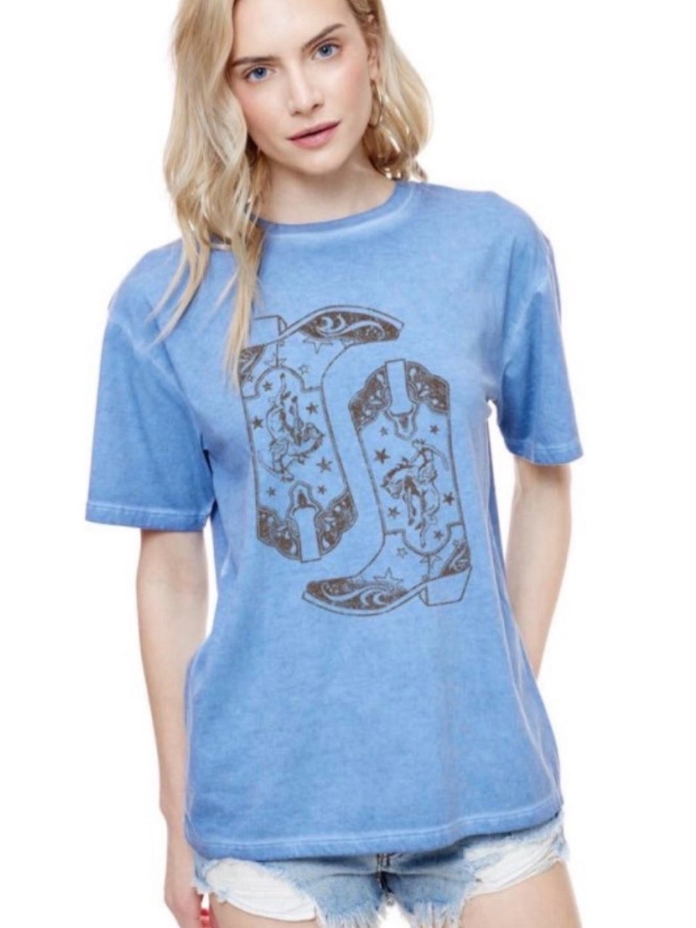 Final price $10 nwt Blue Graphic Cowboy Boot Tee - Women's Casual Top